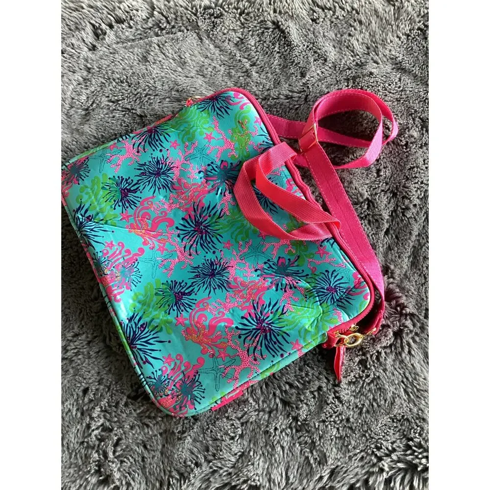 Lilly Pulitzer Dirty Shirley‎ Print Laptop Bag with Shoulder Strap Blue Pink